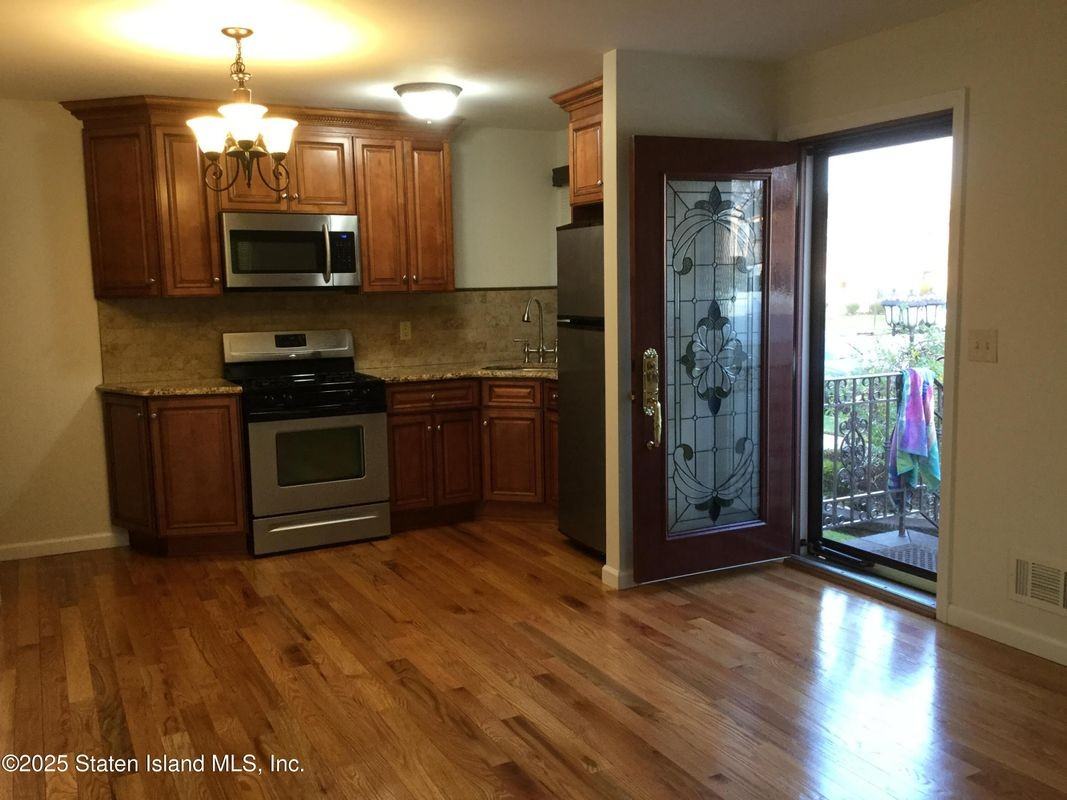 175 Gervil St ##2 - Photo 5 of 30