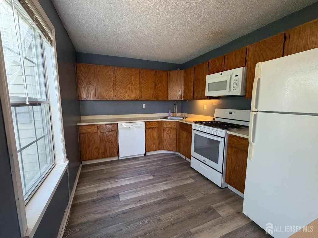 41 Lehavre Ct - Photo 3 of 20