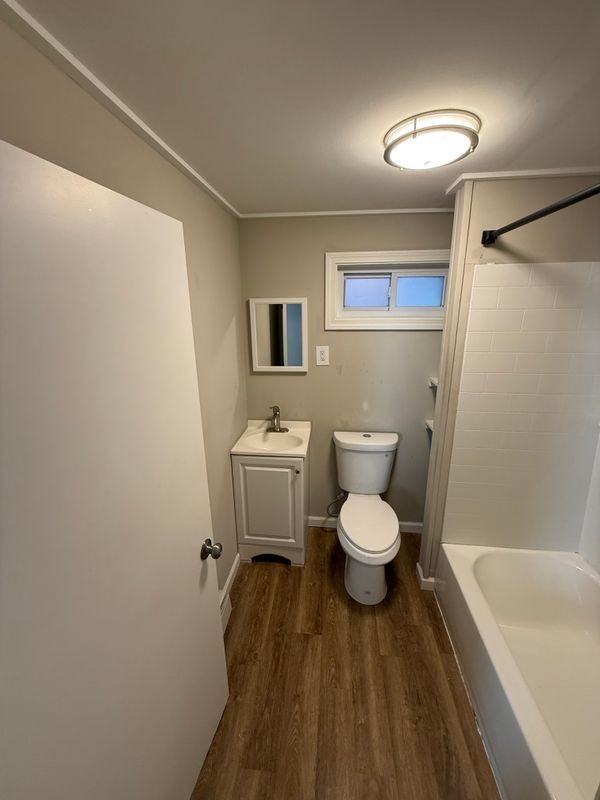 8 Thompson Ct - Photo 7 of 11