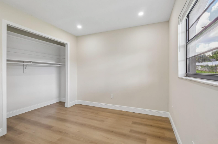 612 Rodney Dr - Photo 7 of 10