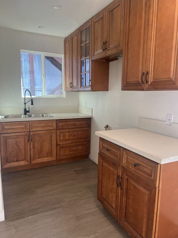 2268 Inez St - Photo 2 of 5