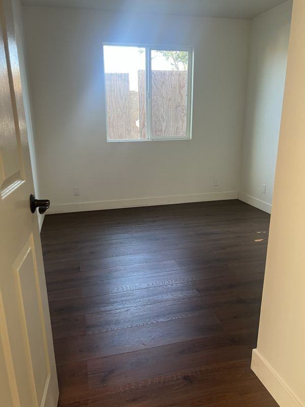 2268 Inez St - Photo 3 of 5