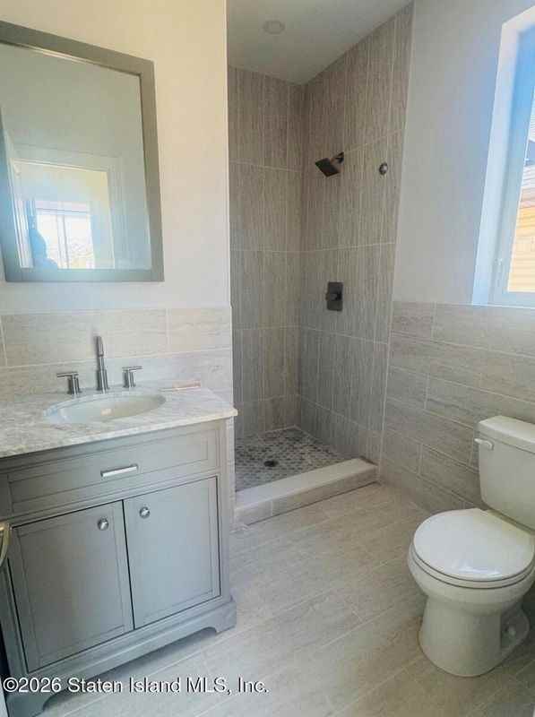 28 Hope Ave - Photo 7 of 12