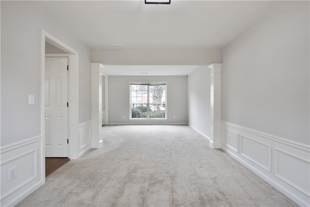 3644 Kentford Ln - Photo 4 of 25