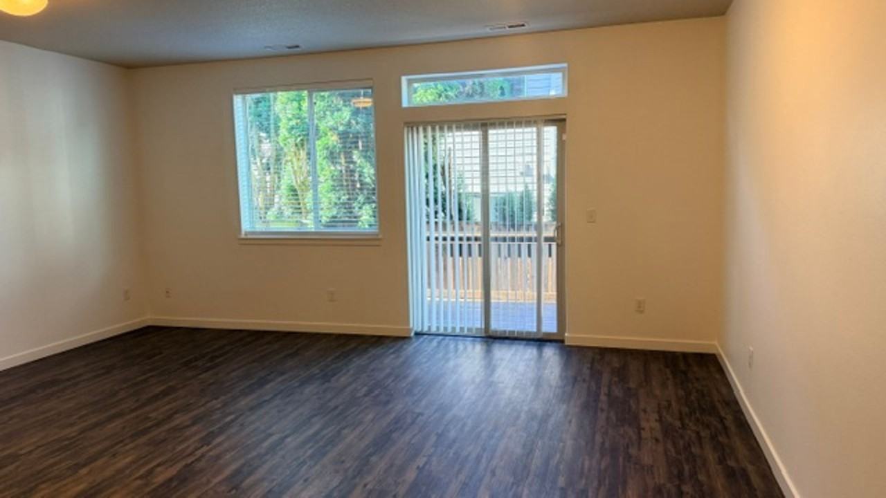 13002 Ne 26th St - Photo 5 of 32