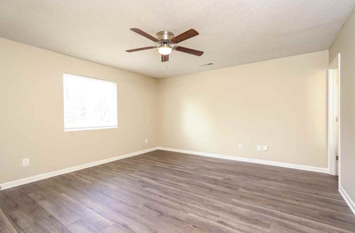 3789 Foxton Drive - Photo 4 of 6