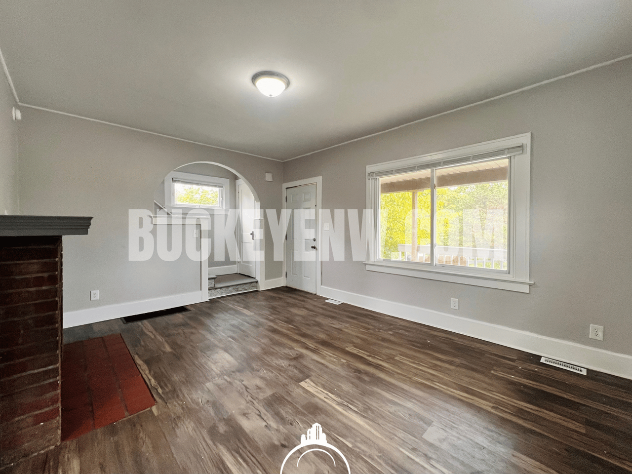 1777 South Ave - Photo 3 of 14