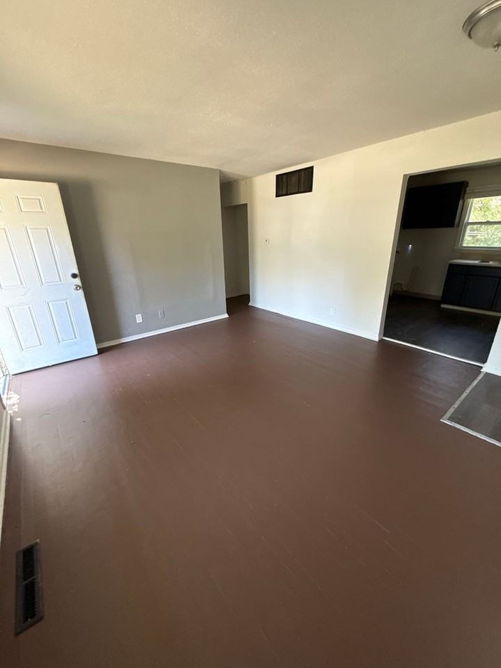 3209 Se Girard St - Photo 7 of 16