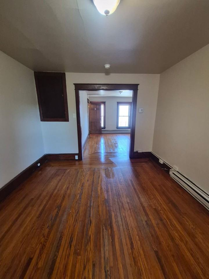 Lenape Apartments - Photo 3 of 12