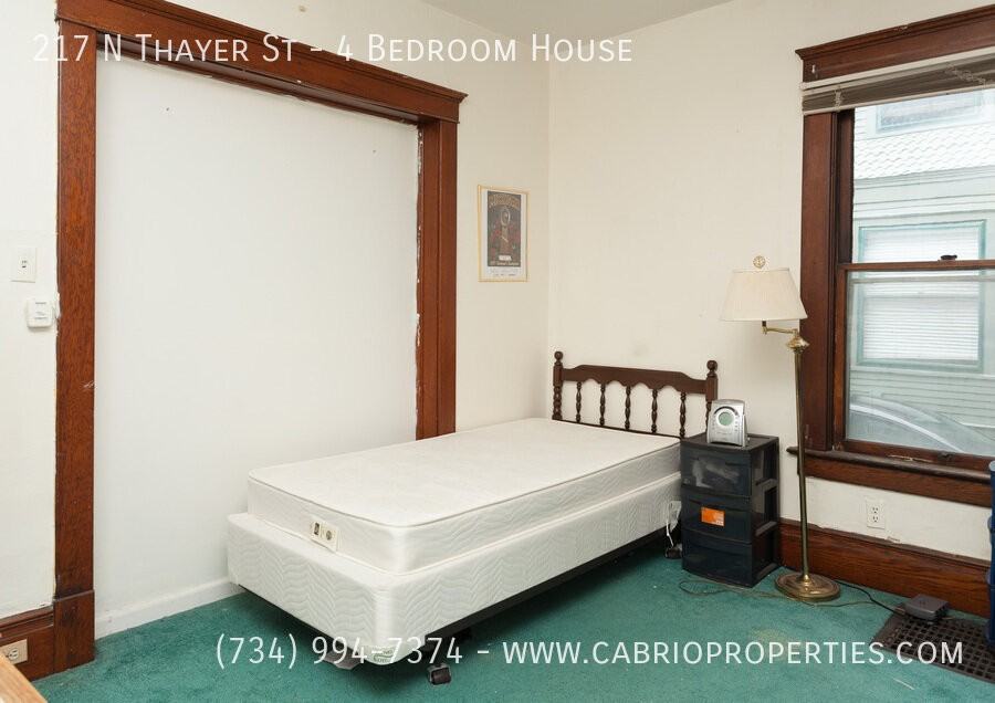 217 N. Thayer - Photo 2 of 14