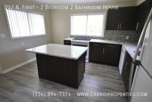 featured image of 217 N 1st St