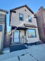 featured image of 221 Chestnut St