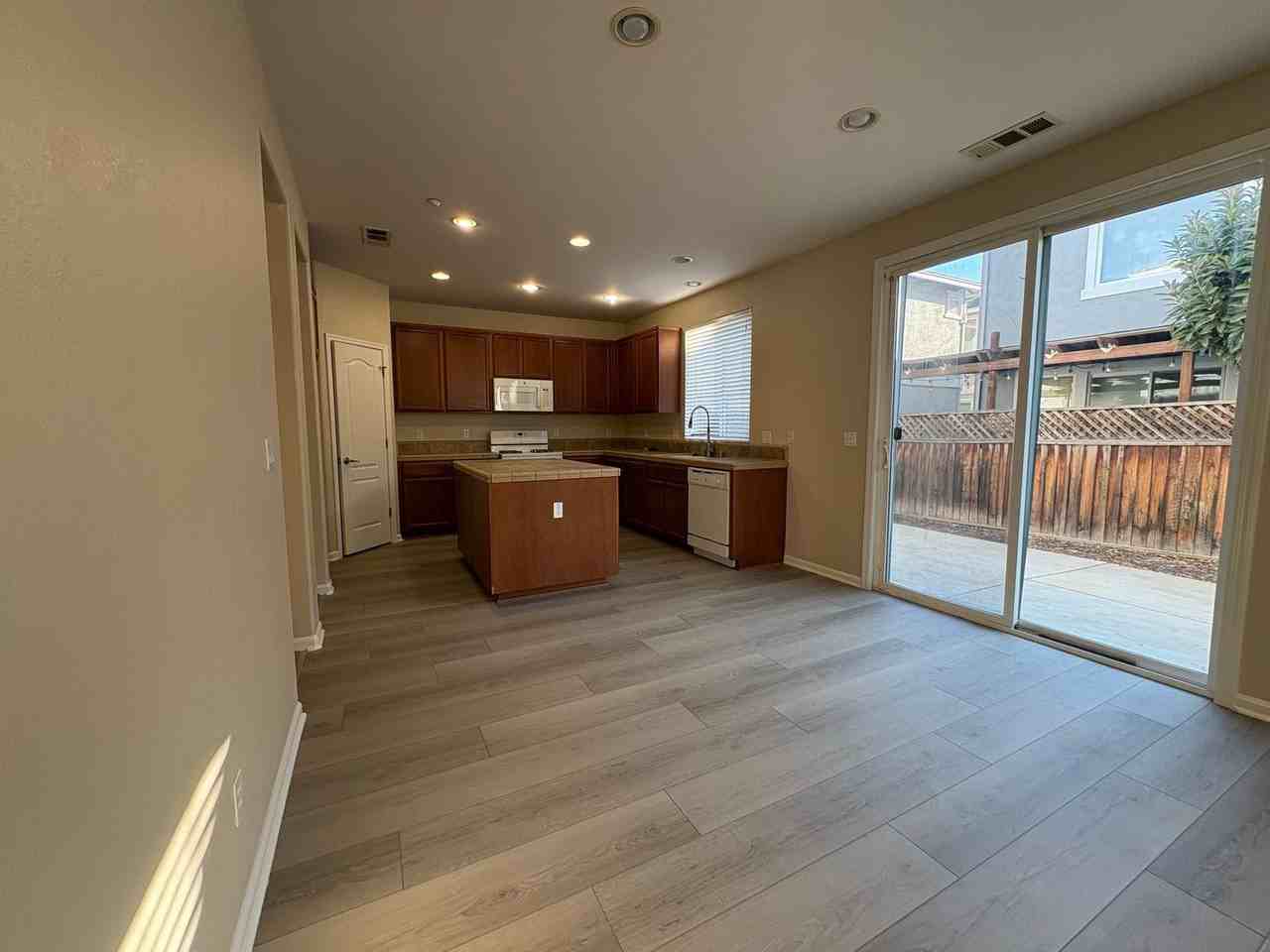 1888 El Dorado Ave - Photo 7 of 22