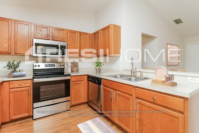 33916 Fairhaven Ct - Photo 3 of 22