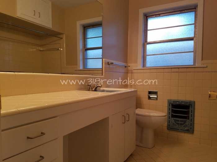 2051 Bermuda St - Photo 7 of 17