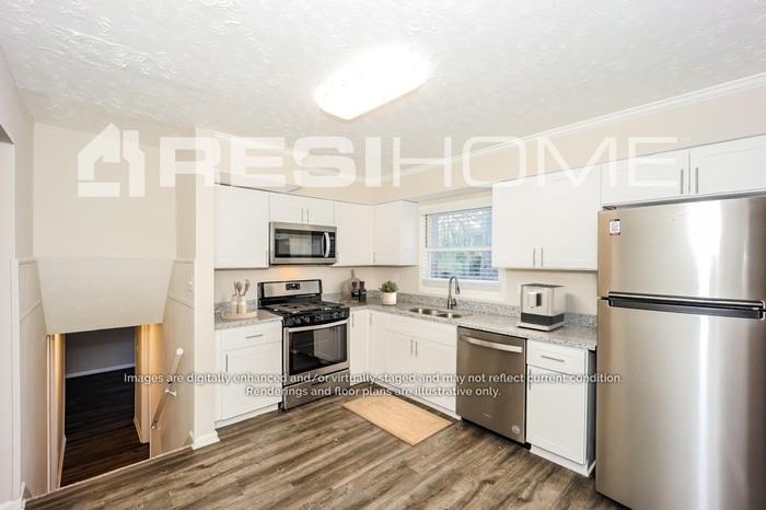 5510 Saint Lo Ln - Photo 3 of 23