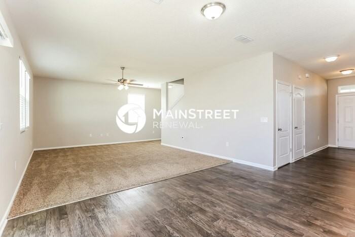 11241 Sheepshead Ln - Photo 2 of 17