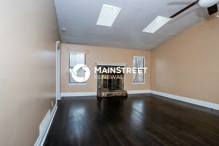 4055 Cranwood Dr - Photo 7 of 15