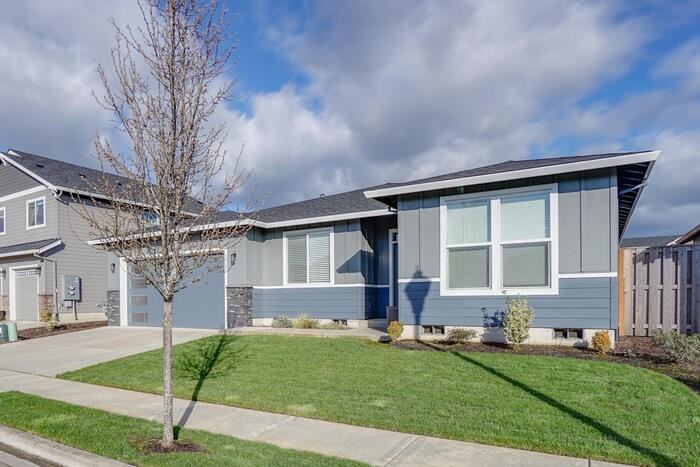 1715 Nw 27th Ave - Photo 2 of 41