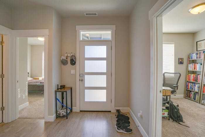 1715 Nw 27th Ave - Photo 5 of 41