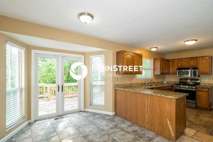 3772 Secretariat Dr - Photo 6 of 17
