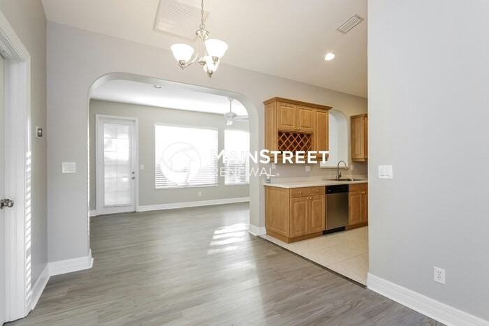 2406 Cleo St - Photo 6 of 16