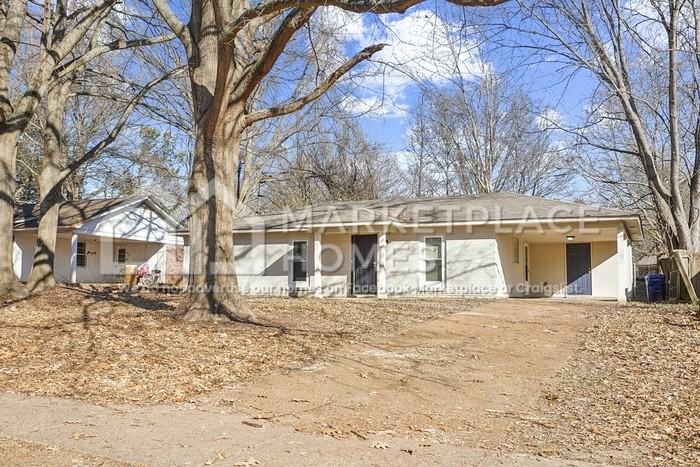 5800 Laurie Dr - Photo 2 of 23