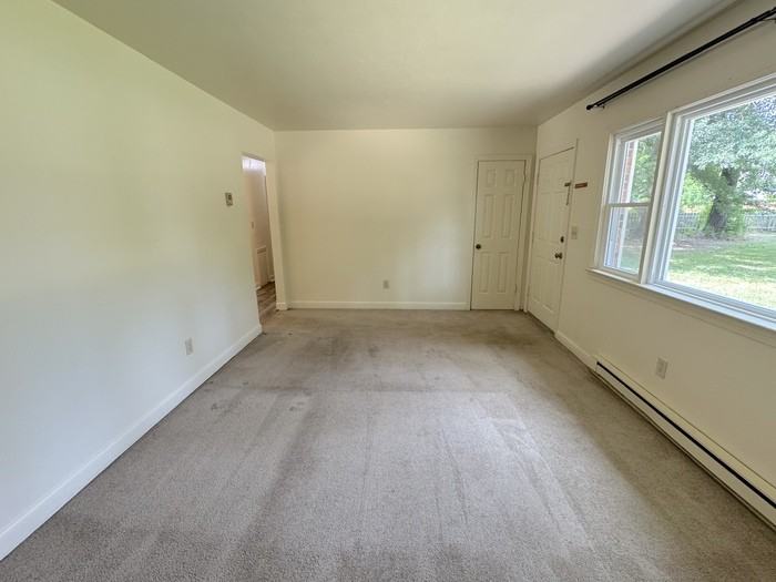 2361 Seaboard Rd - Photo 7 of 37