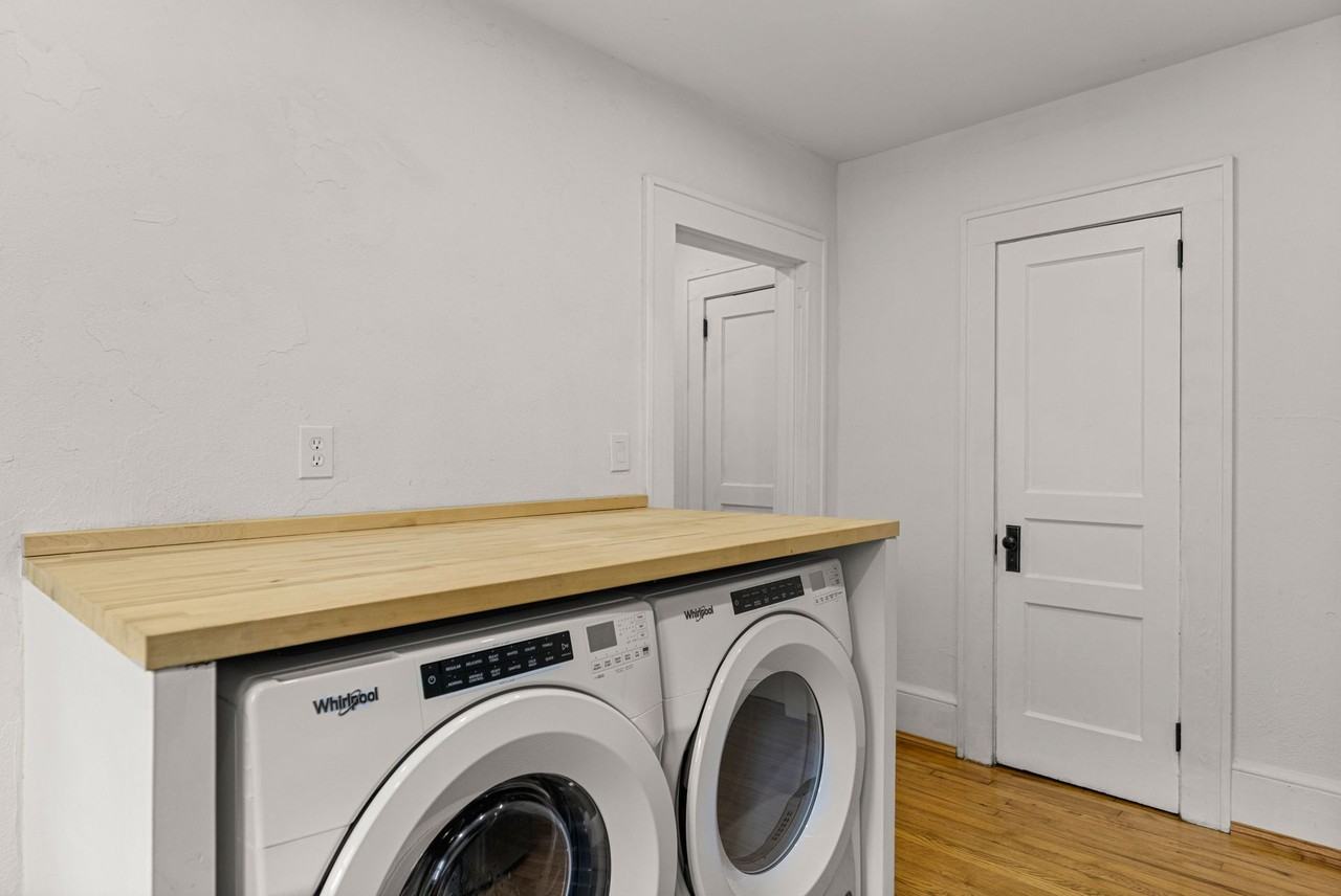 The Oaks Apartments - Photo 3 of 19