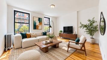 featured image of 22 W 21st St 10th Fl