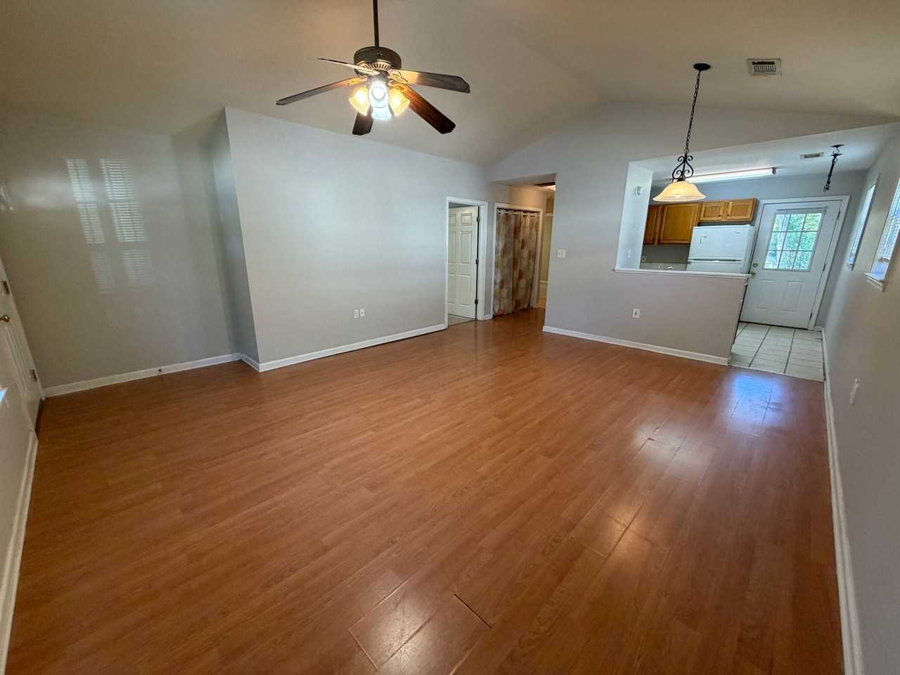 624 Pennington Ave Sw - Photo 3 of 12