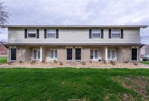 1402 Summit St #B - Photo 1 of 1