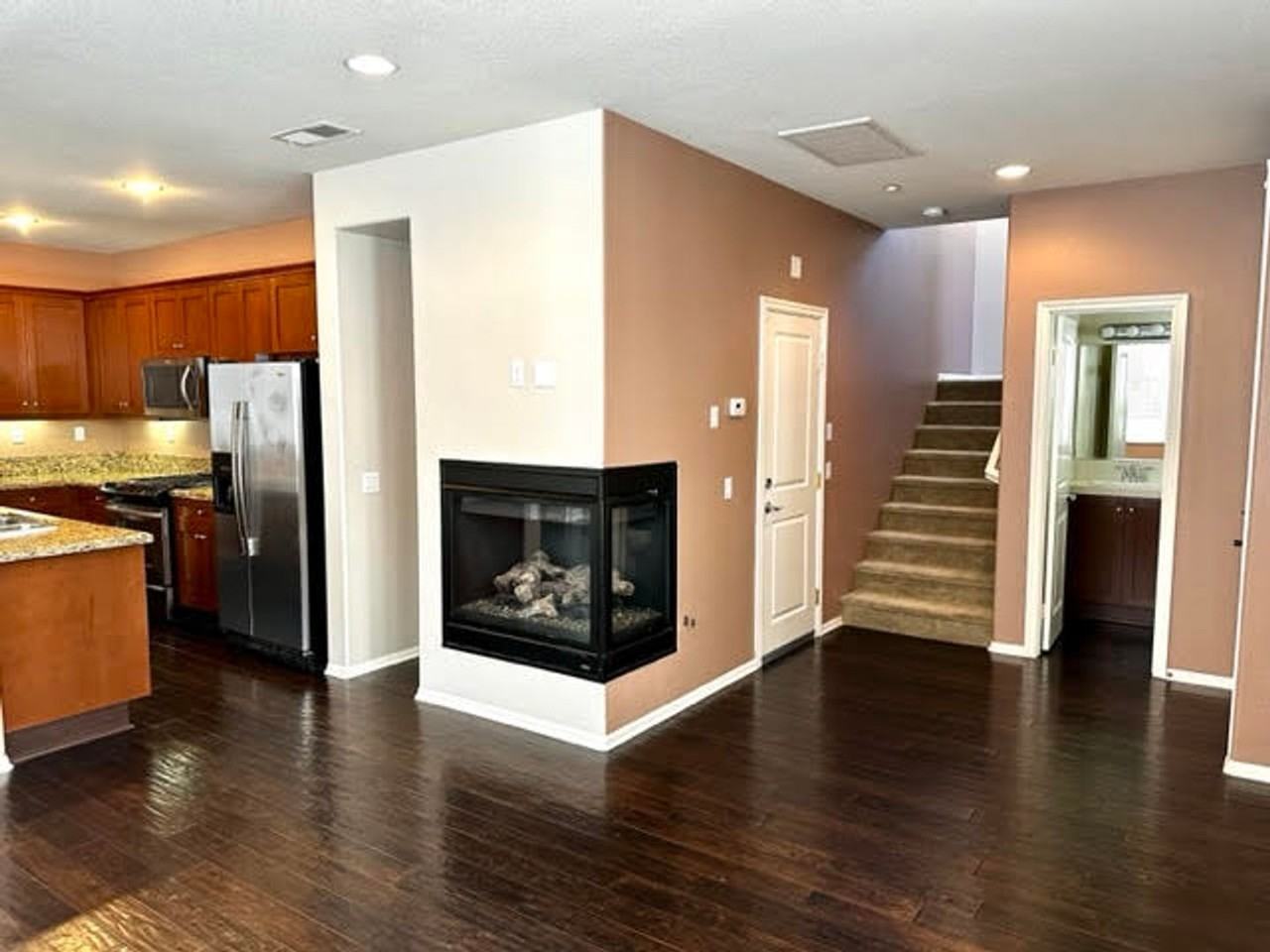 2290 Durango Way - Photo 3 of 27