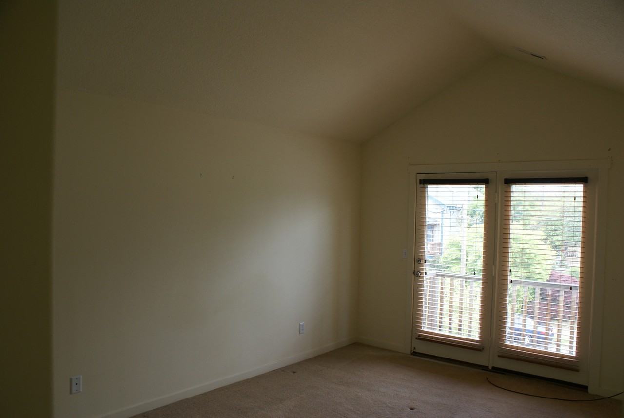 3711 Ne 8th Ave - Photo 7 of 12