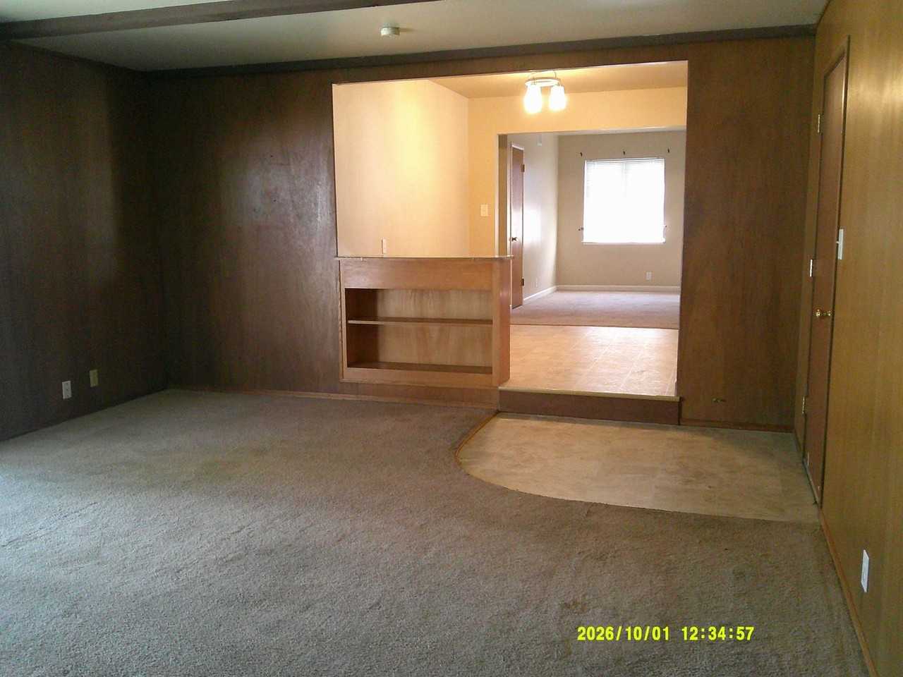 1754 Hemlock St - Photo 4 of 21