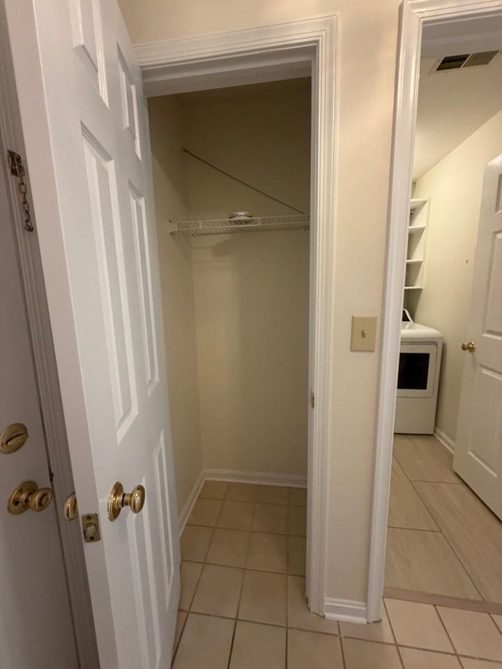 13100 Millhaven Pl #10J - Photo 6 of 40