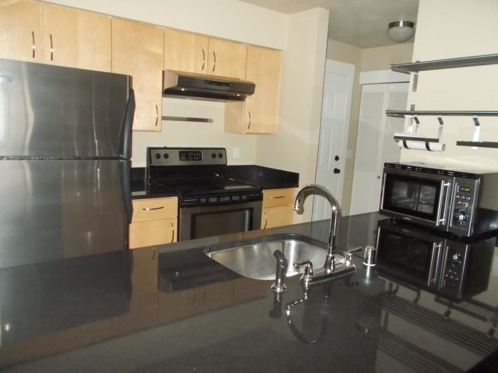 840 Ne 125th St #213 - Photo 5 of 9