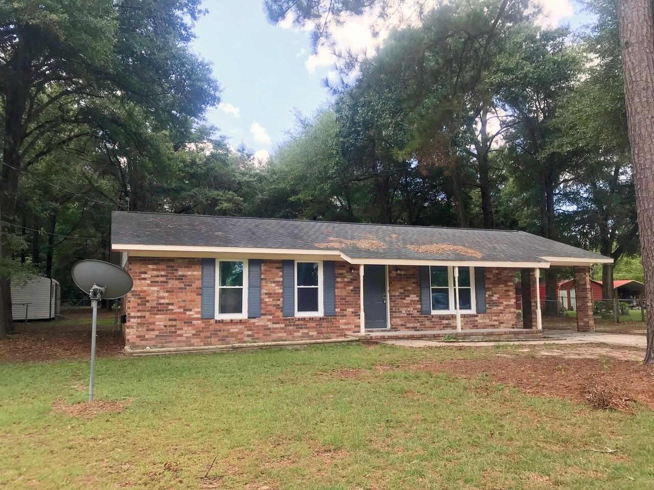1160 Piney Grove Rd - Photo 2 of 12