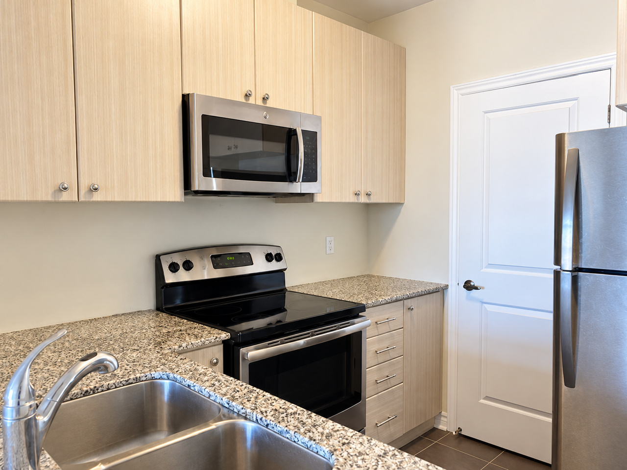 7768 Kennedy Road #603 - Photo 3 of 7