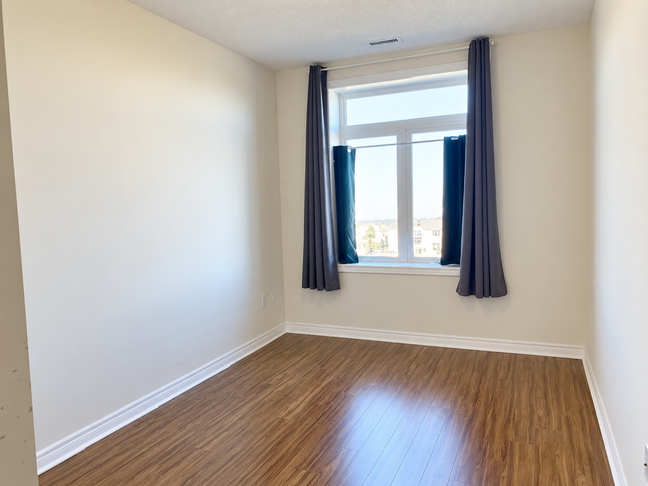 7768 Kennedy Road #603 - Photo 4 of 7