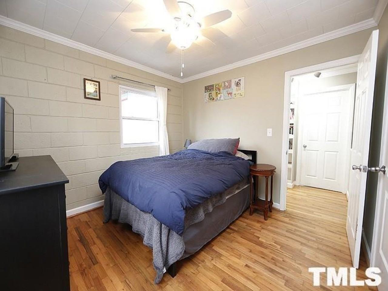 707 N Columbia St - Photo 5 of 5
