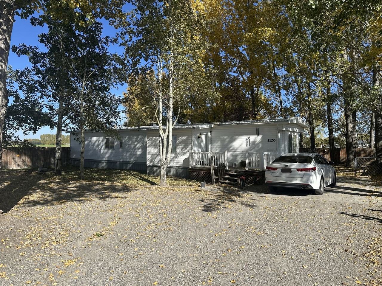 1126 N 4458 W - Photo 2 of 10