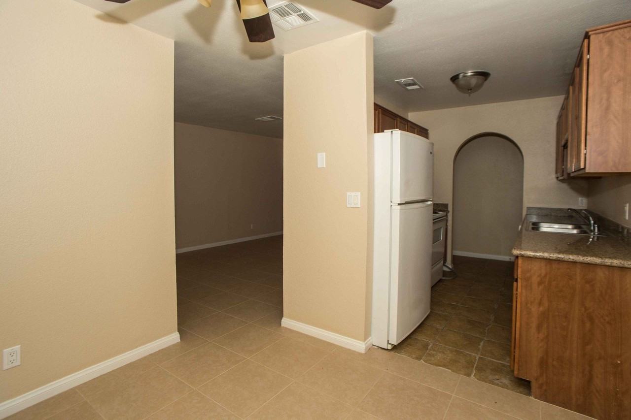 1852 N Decatur Blvd - Photo 2 of 7