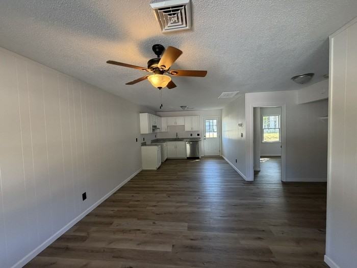 713 Eden Ter #C - Photo 5 of 8