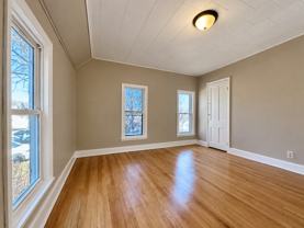 598 Rose Ave E - Photo 1 of 1