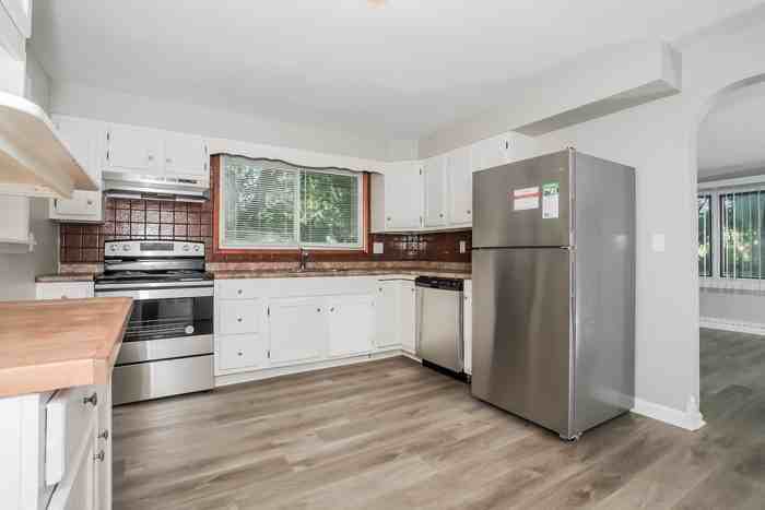 45 Lookout St - Photo 6 of 11
