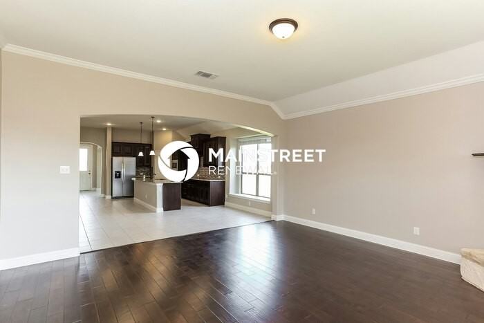 552 Washington Ave - Photo 4 of 15