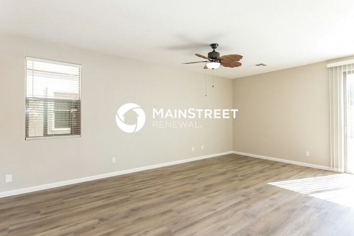 6311 S 32nd Gln - Photo 3 of 15