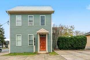 439 Market St (Lamont) - Photo 1 of 1