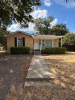 featured image of 2424 Glendale Dr